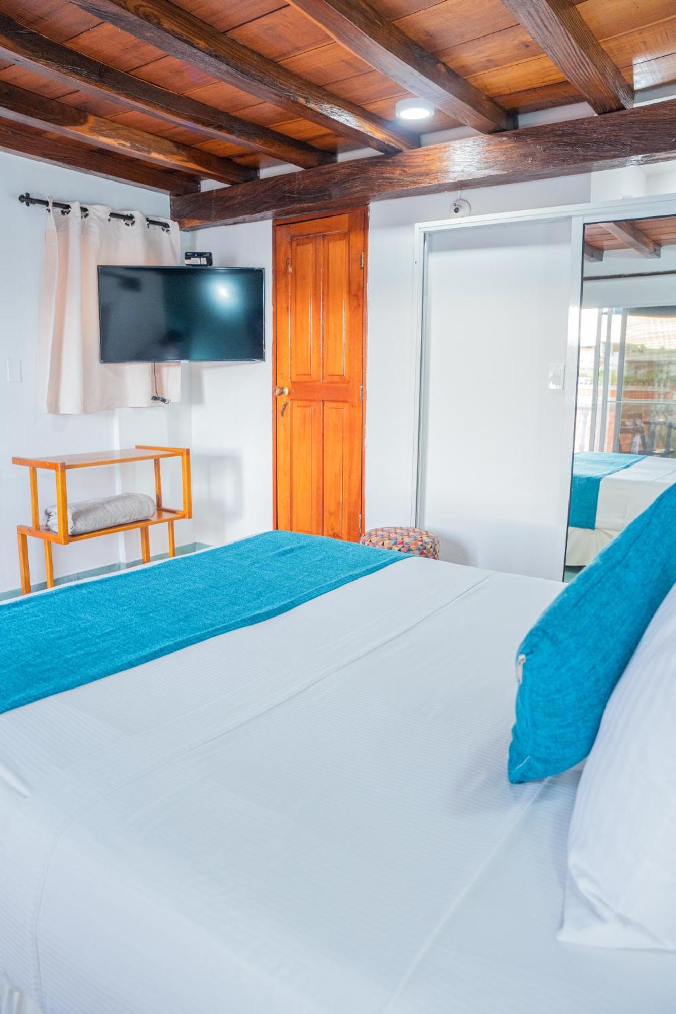 Hotel 3 Banderas Cartagène Extérieur photo