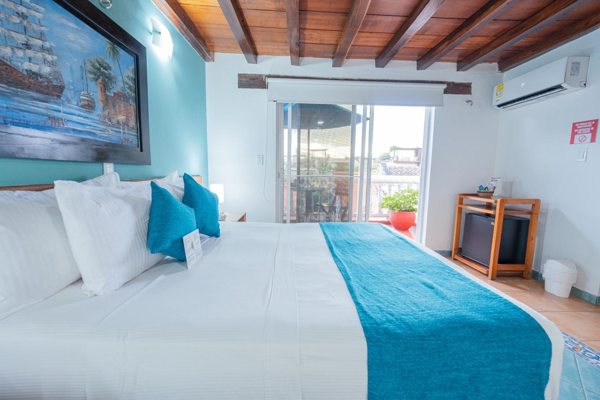 Hotel 3 Banderas Cartagène Extérieur photo