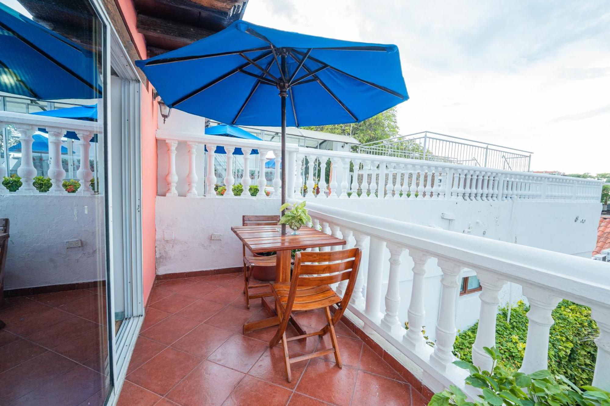Hotel 3 Banderas Cartagène Extérieur photo