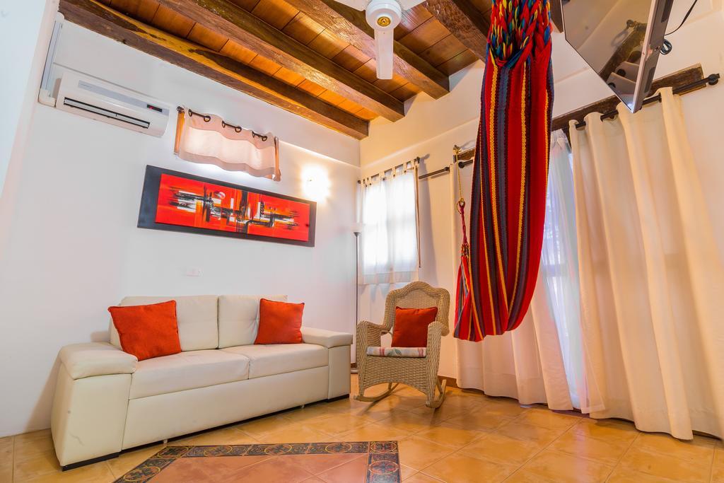 Hotel 3 Banderas Cartagène Extérieur photo