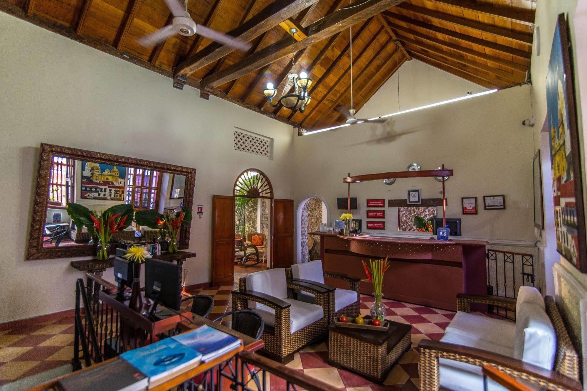Hotel 3 Banderas Cartagène Extérieur photo